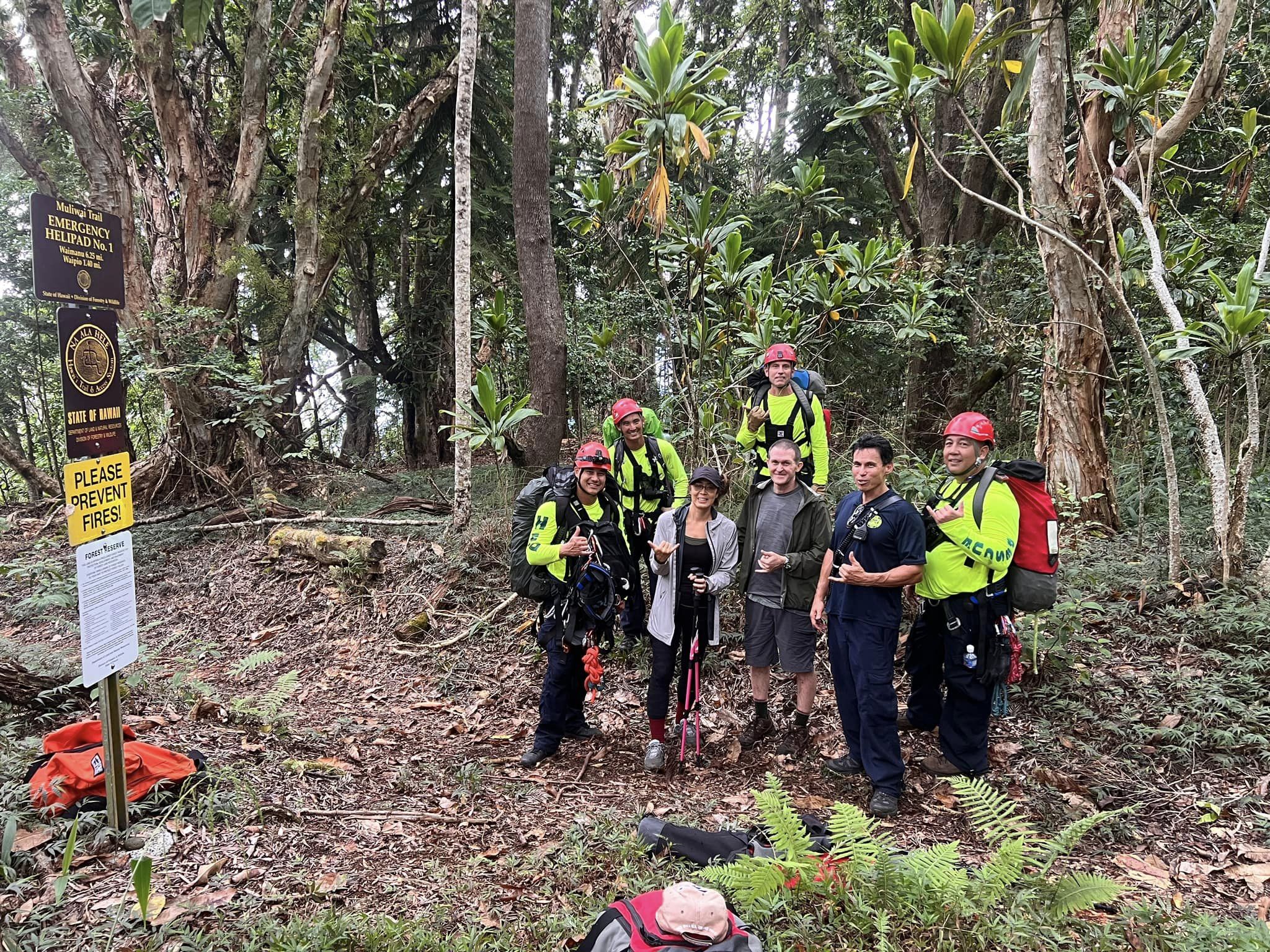 Hiker Survives 40ft Fall at the Waipio Valley Thanks to the ResQLink 410 RLS